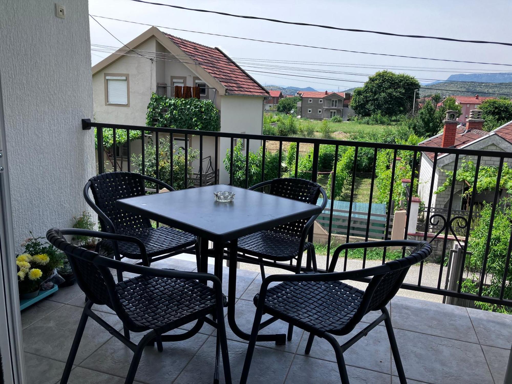 Cozy, Fully Equipped, Free Parking&Wifi, Quiet, 2Bd Apartment Podgorica Bagian luar foto