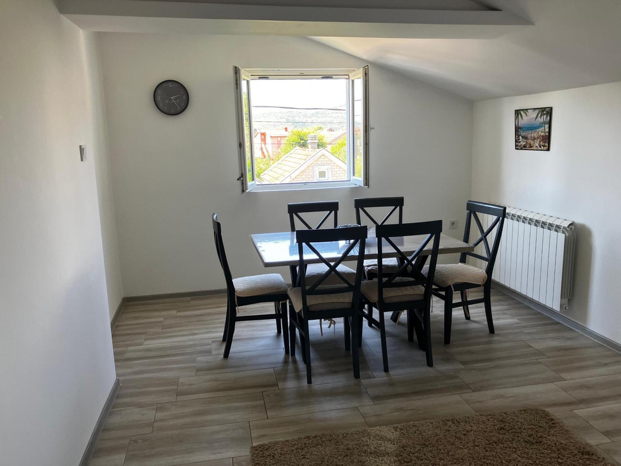 Cozy, Fully Equipped, Free Parking&Wifi, Quiet, 2Bd Apartment Podgorica Bagian luar foto